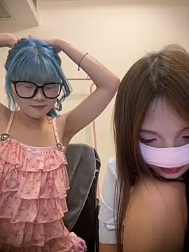Rocket-Girl live webcam show