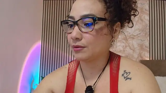 JuliRamirez webcam