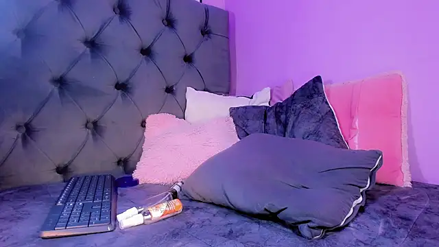 AngeliCute webcam