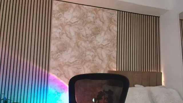 JuliRamirez webcam