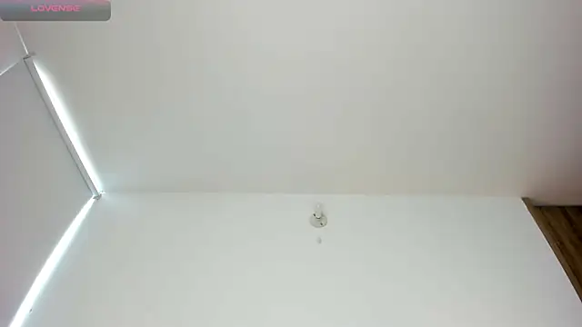 sophie_connors live webcam show