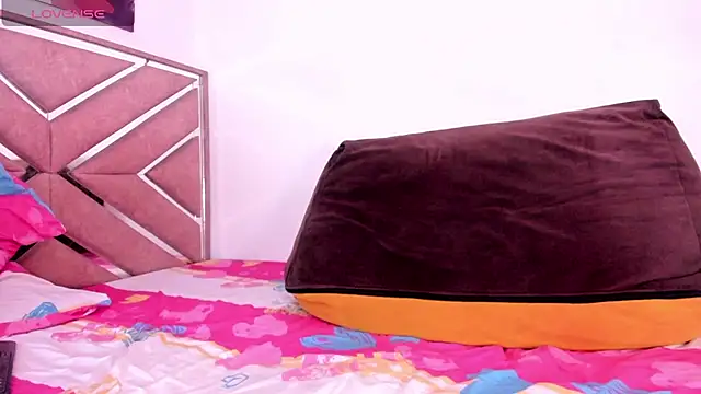 Cristal_Deep_ass live cam