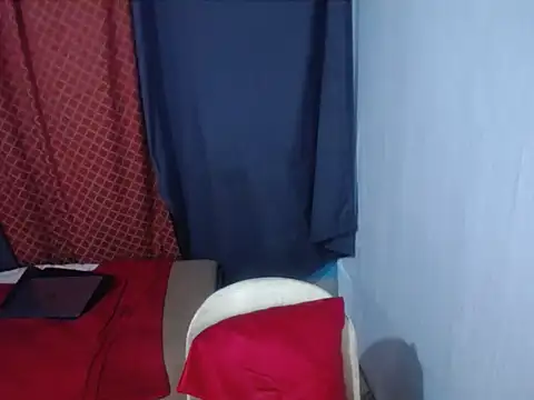 BriannaCruz24 webcam