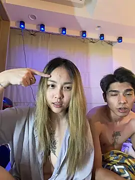 tw_feibaby (F milf) - 幫房東買張床吧