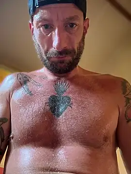shehandme webcam