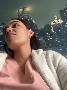 Sara-77 webcam