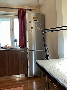 Hotmomcheckk_ live webcam show