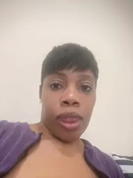 NAUGHTYSHALOTXX webcam