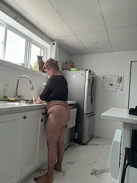 CurvesNChaos live webcam show