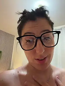 MysteryGirl__ live webcam show