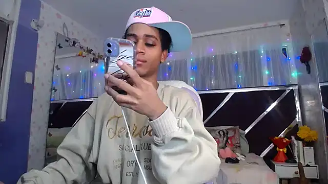 Santy_bigcock_01