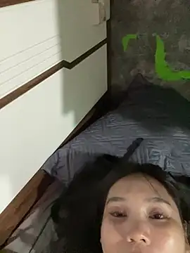 Nolan-2k live webcam show