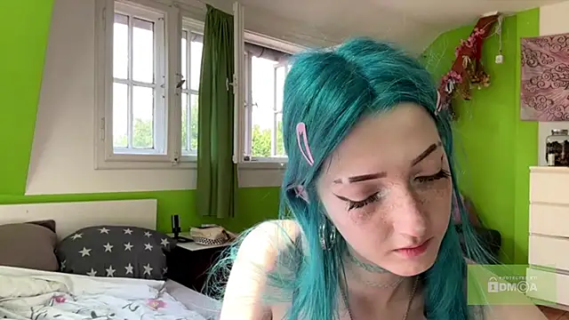 sixsevengirls live cam on StripChat