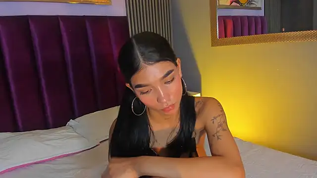 LauraAristizabal live webcam show