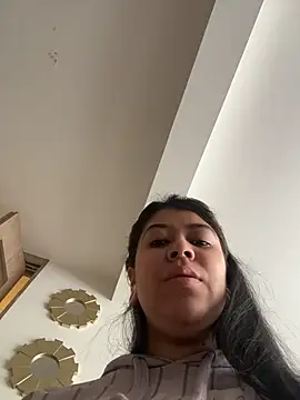 emilyjohanson live webcam