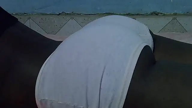blackgal2 live cam on StripChat