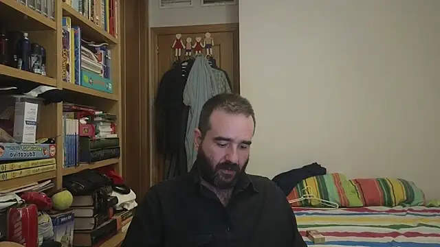curiosillo83 live cam