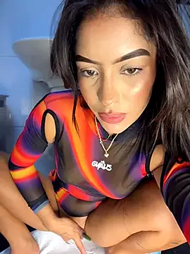 MystiqueXXX live cam