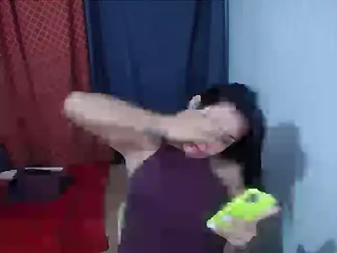 BriannaCruz24 webcam