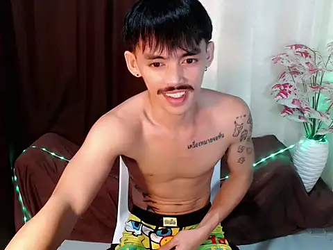 urhunky_boy (M young) - cumshot