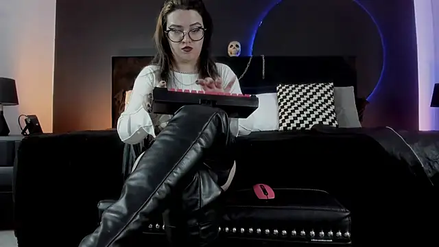 _Jade_16 webcam
