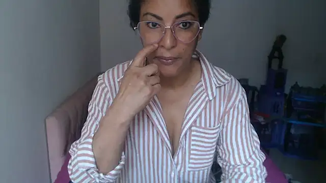 kateleyagrey webcam