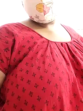 CUTE-LOVE-SWEETS live cam on StripChat