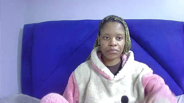 TheSexyBibi live cam on StripChat
