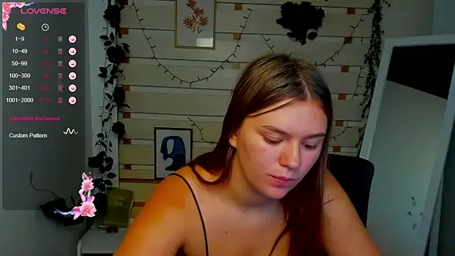 Josephine_Kiss live cam on StripChat