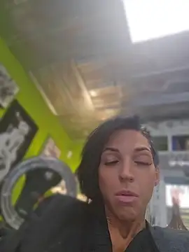 lil_jiggly webcam