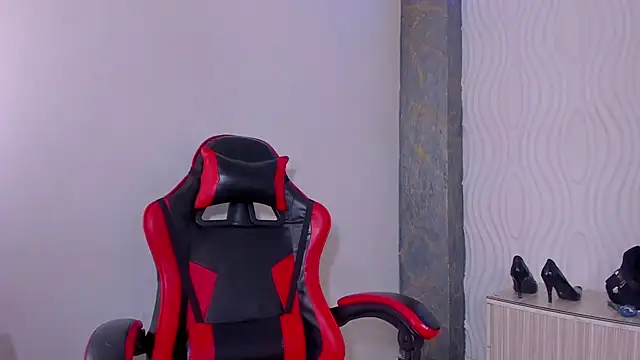 Raven_Rouge_ webcam