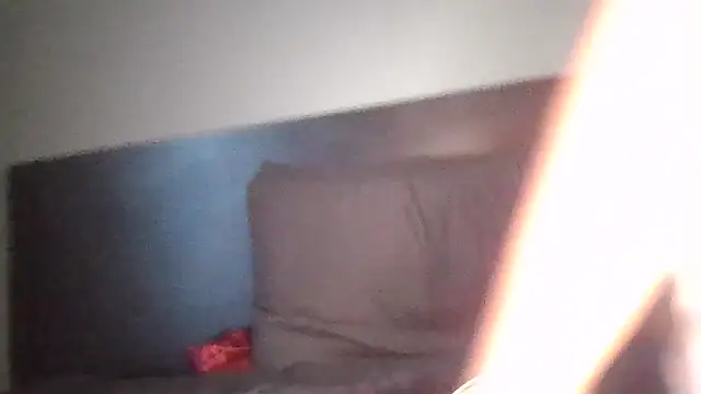 Naughty_JessieX webcam