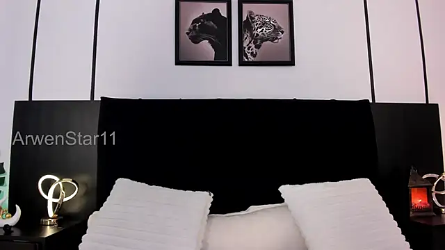 ArwenStar11 live webcam show