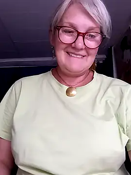 irinamaux webcam