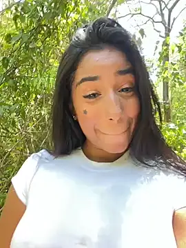 SaryJonex webcam