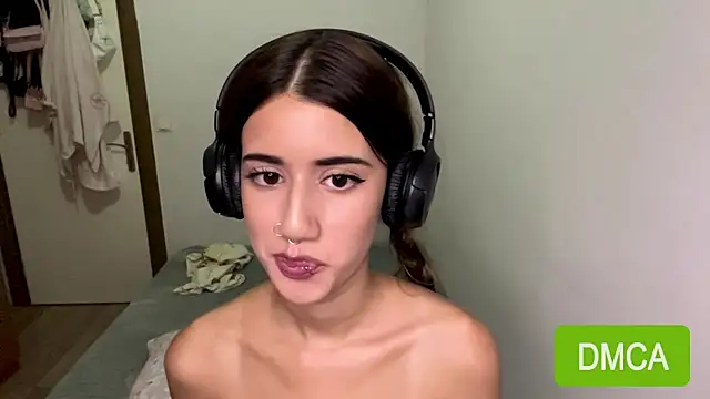 JuliaPierce webcam