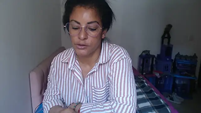 kateleyagrey live cam