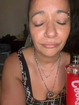 pichyprettypussy (F milf) - TitiesOutRestofStream., byeThong Twerk