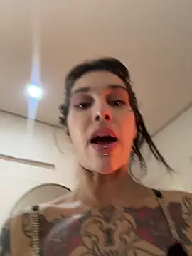 Nikatsu live webcam show