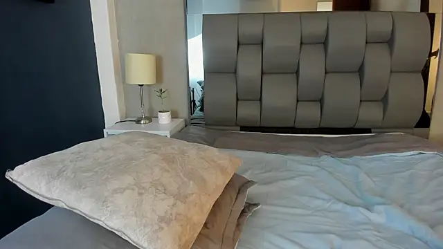 Charlie___Musk webcam