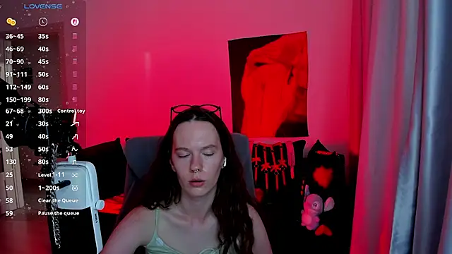 Vulgar_Tamer webcam