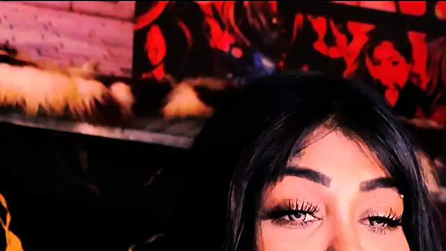 indian_dreamgirl webcam