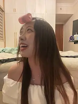 yy-1-1-1's live room