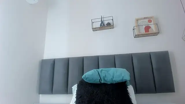 MaraOwen_ webcam