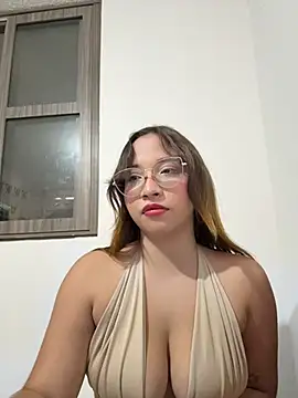 AliciaWhite_nt webcam