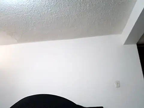 KUTTY_MODEL webcam