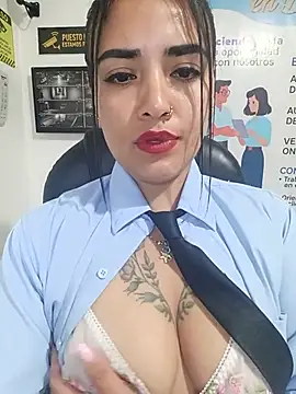 MAYE__13 webcam