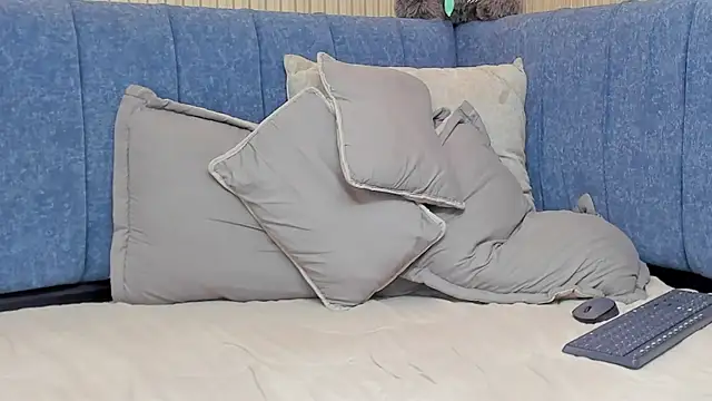 zara_milf webcam