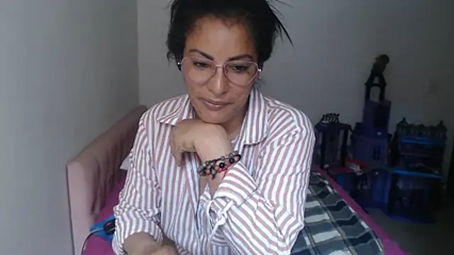 kateleyagrey webcam