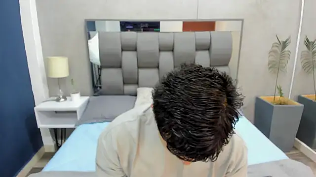Charlie___Musk webcam